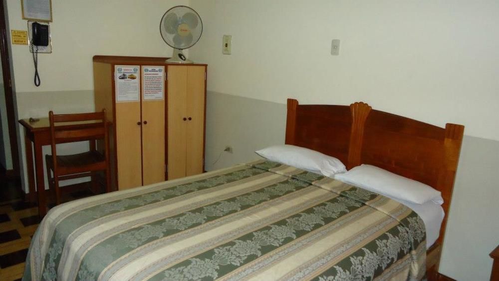 Hotel Panamericano Lima Bagian luar foto