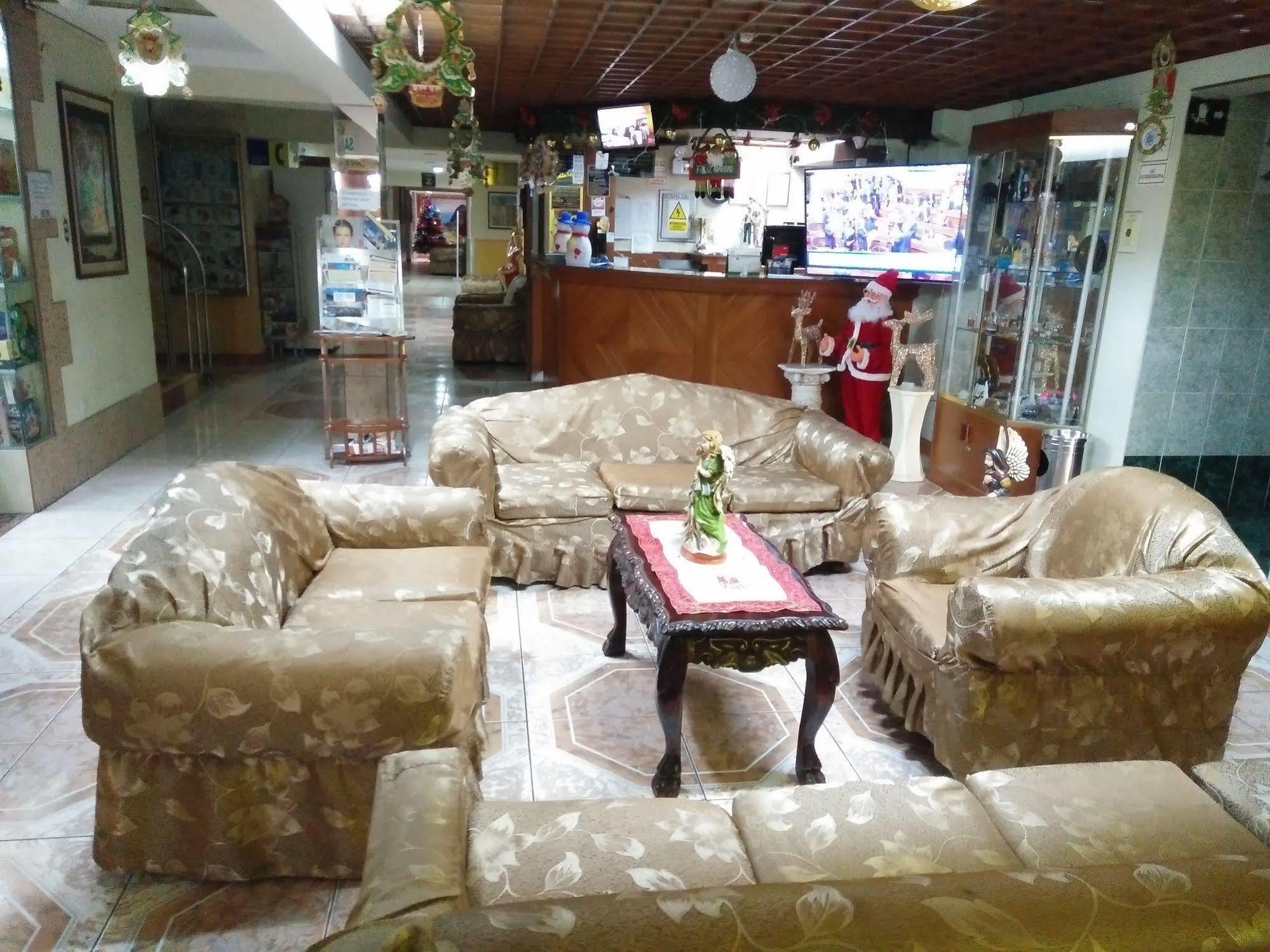 Hotel Panamericano Lima Bagian luar foto